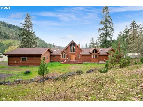 6700 Upper Olalla Road Winston OR 97496