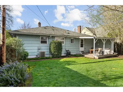 1725 Grant Street NE Salem OR 97301