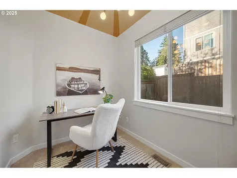 17595 SW Cobb Lane Beaverton OR 97007