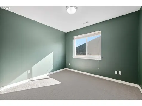 17595 SW Cobb Lane Beaverton OR 97007