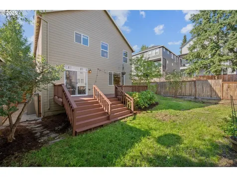 17595 SW Cobb Lane Beaverton OR 97007