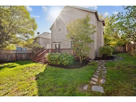 17595 SW Cobb Lane Beaverton OR 97007