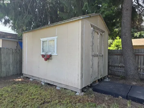 525 N 14th Avenue Cornelius OR 97113