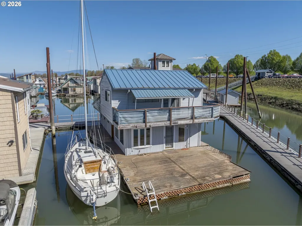 18989 NE Marine Drive Portland OR 97230