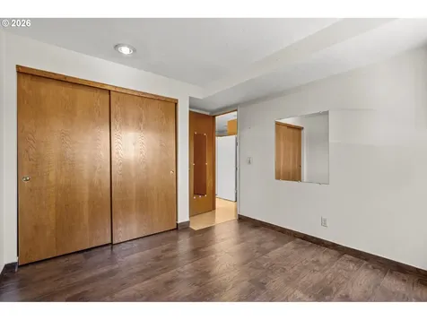 18989 NE Marine Drive Portland OR 97230