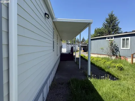 13045 SE Stark Street Portland OR 97233