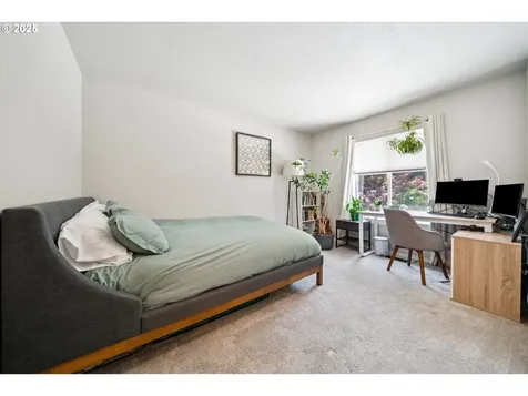 1686 NE 27th Terrace Gresham OR 97030