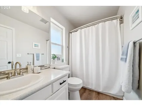 1686 NE 27th Terrace Gresham OR 97030