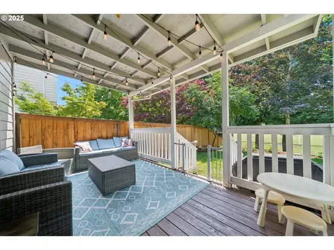 1686 NE 27th Terrace Gresham OR 97030