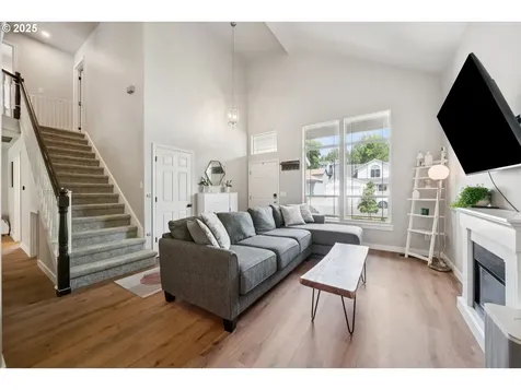 1686 NE 27th Terrace Gresham OR 97030