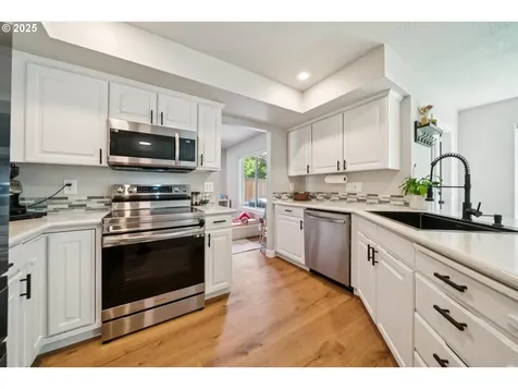 1686 NE 27th Terrace Gresham OR 97030