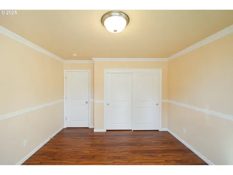 3649 10th Street Hubbard OR 97032