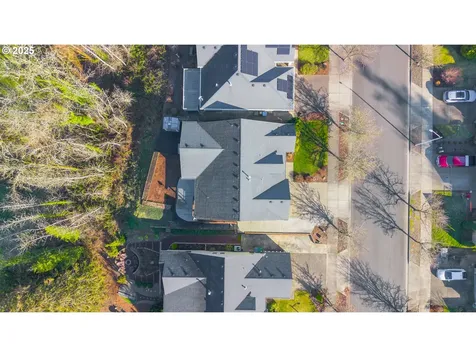 3649 10th Street Hubbard OR 97032