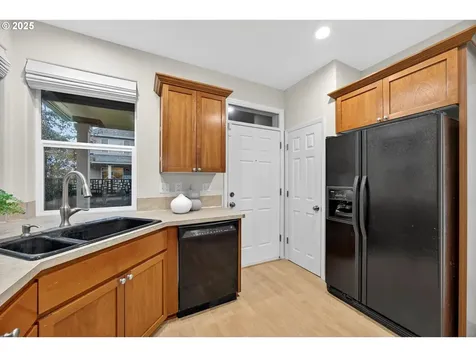 5658 NE Orenco Gardens Drive Hillsboro OR 97124