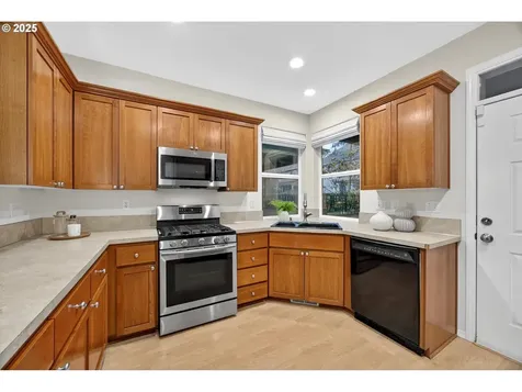 5658 NE Orenco Gardens Drive Hillsboro OR 97124