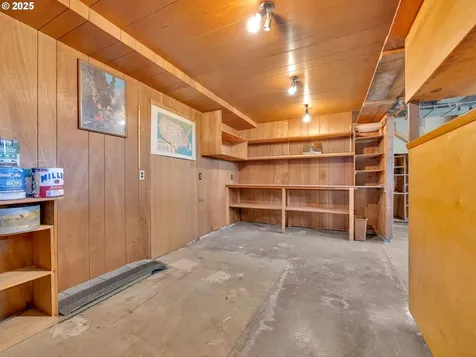 6226 SE 71st Avenue Portland OR 97206