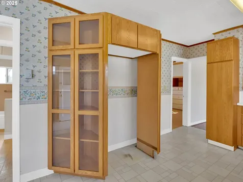6226 SE 71st Avenue Portland OR 97206