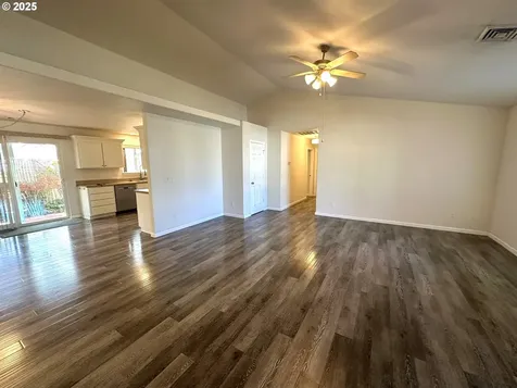 364 NW Teal Street Winston OR 97496