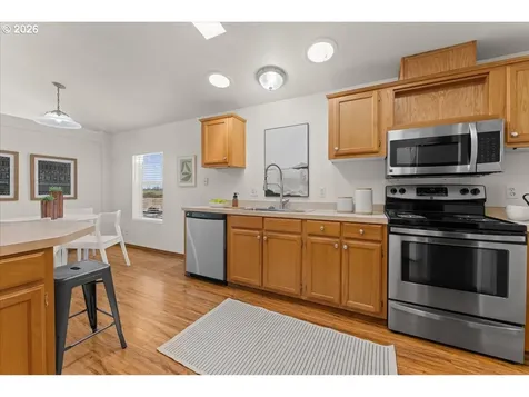51374 SE Hoodview Drive Scappoose OR 97056