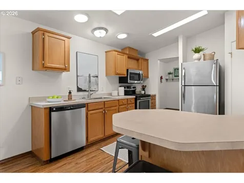 51374 SE Hoodview Drive Scappoose OR 97056