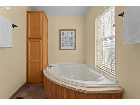 51374 SE Hoodview Drive Scappoose OR 97056