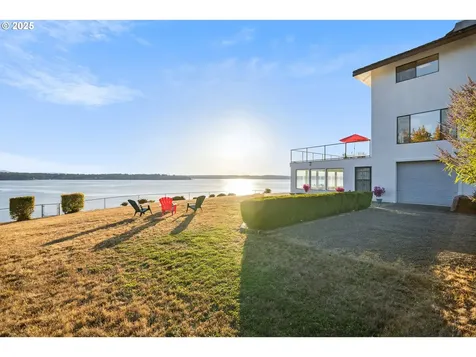 17403 SW 88th Street Longbranch WA 98351