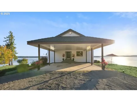 17403 SW 88th Street Longbranch WA 98351