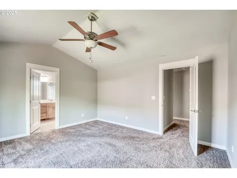 1545 E Fourth Avenue Sutherlin OR 97479