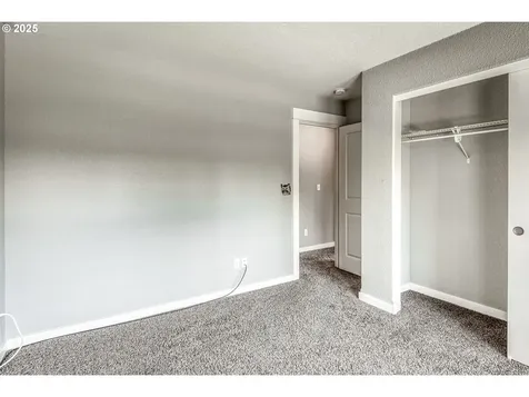 1545 E Fourth Avenue Sutherlin OR 97479