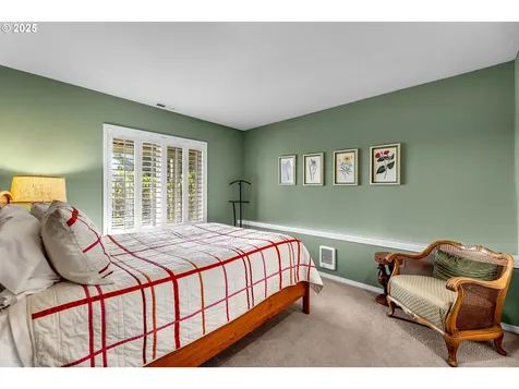 15313 SE Evergreen Highway Vancouver WA 98683