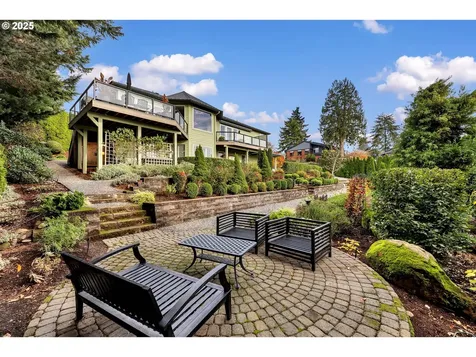 15313 SE Evergreen Highway Vancouver WA 98683