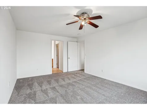 2792 Revere Street Woodburn OR 97071