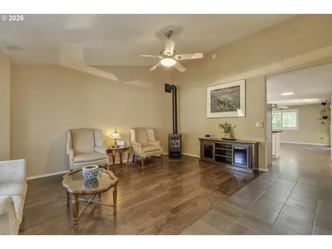 1235 Crystal Lane Lafayette OR 97127