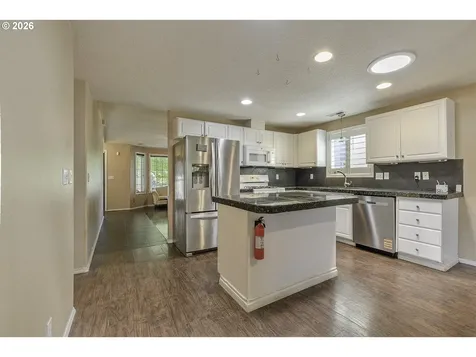 1235 Crystal Lane Lafayette OR 97127