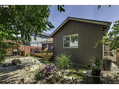 1235 Crystal Lane Lafayette OR 97127