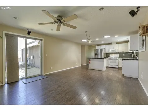 1235 Crystal Lane Lafayette OR 97127