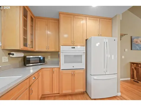 43950 Mckenzie Highway Walterville OR 97489