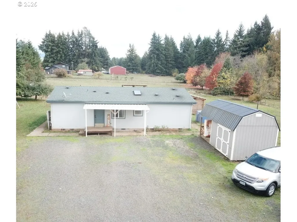 34125 E Lacomb Road Lebanon OR 97355