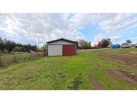 34125 E Lacomb Road Lebanon OR 97355