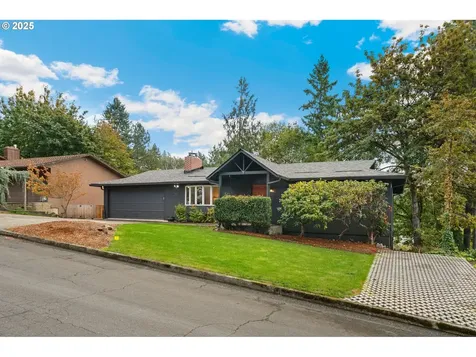 7130 SW Shady Lane Portland OR 97223