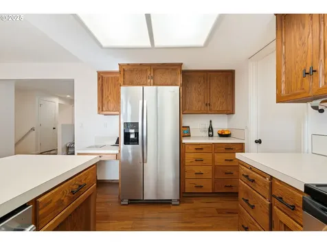 7130 SW Shady Lane Portland OR 97223
