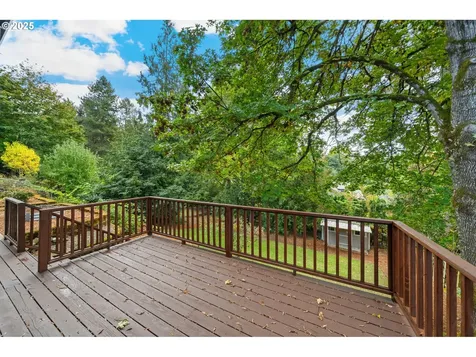 7130 SW Shady Lane Portland OR 97223