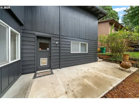 7130 SW Shady Lane Portland OR 97223