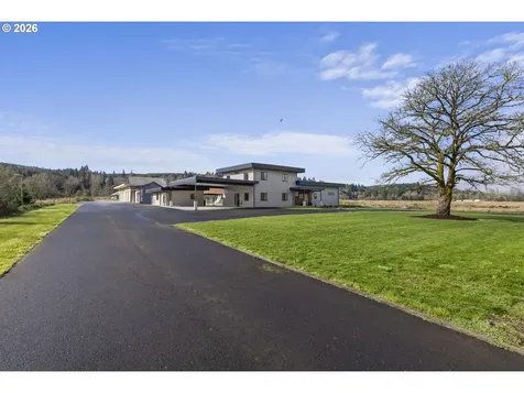 360 Smokey Valley Road Toledo WA 98591