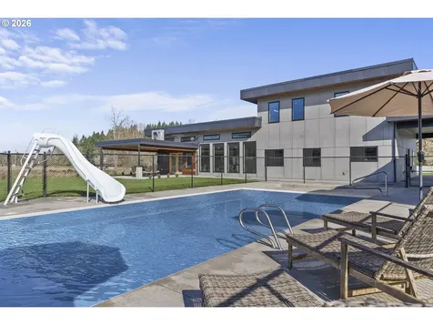 360 Smokey Valley Road Toledo WA 98591