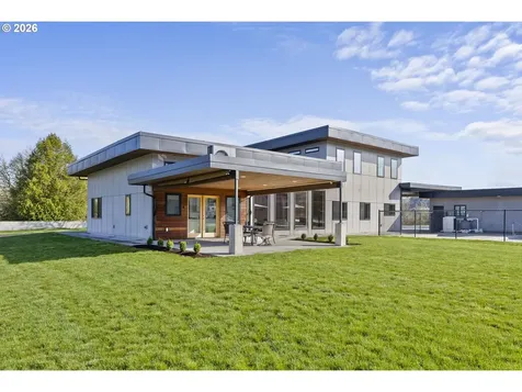 360 Smokey Valley Road Toledo WA 98591