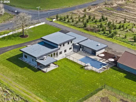 360 Smokey Valley Road Toledo WA 98591