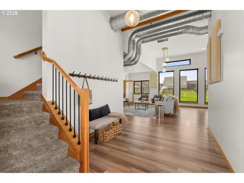 360 Smokey Valley Road Toledo WA 98591