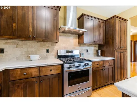 7524 SW Florence Lane Portland OR 97223