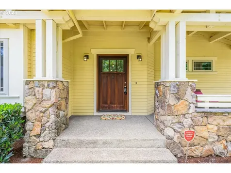 7524 SW Florence Lane Portland OR 97223